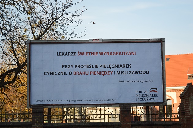 NOWA billboardowa kampania społeczna Portalu Pielęgniarek i Położnych.