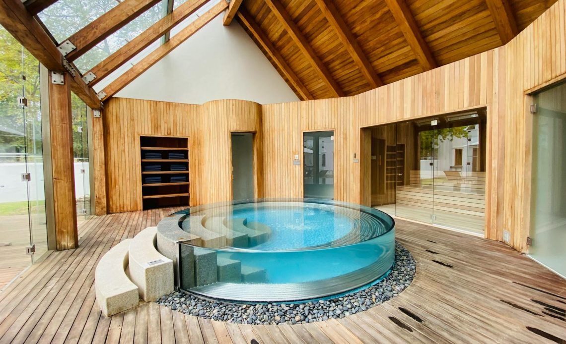 Cisza, para i regeneracja – co naprawdę daje jacuzzi Twojemu ciału i umysłowi?
