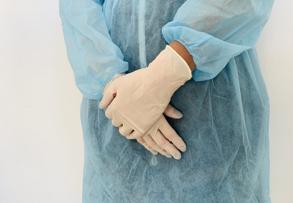 Praca dla pielęgniarki w klinice transplantacji włosów i chirurgii plastycznej.